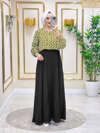 ملابس • موديل • حجز