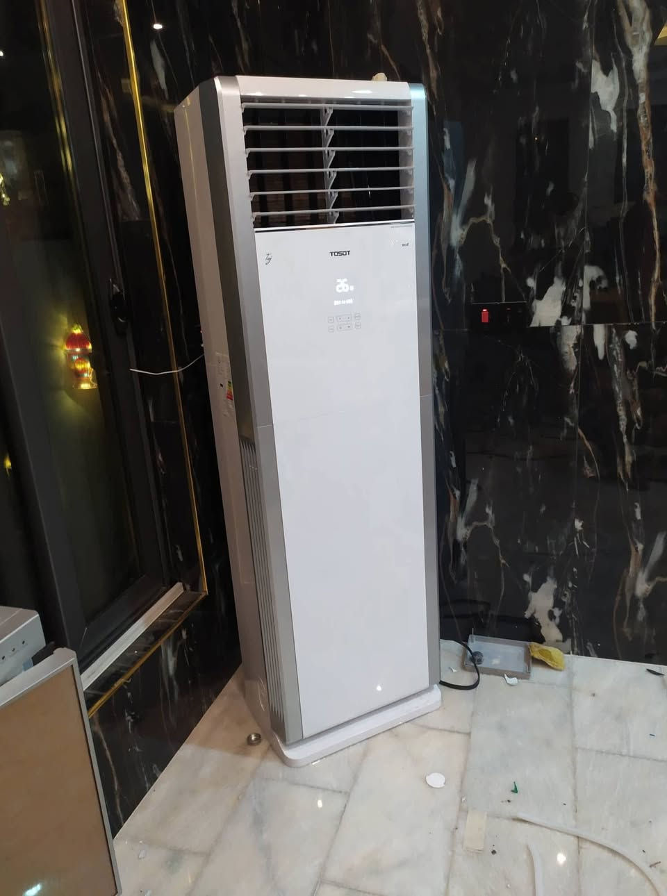ورشه الميار
لتصليح وتنصيب⚡

 كافه انواع السبالت والمكيفات 🥶❄️

شحن غاز R22🌬️

شحن غاز R410❄️

غسل مكيفات والسبالت 🥶🌬️

***********   

***********
