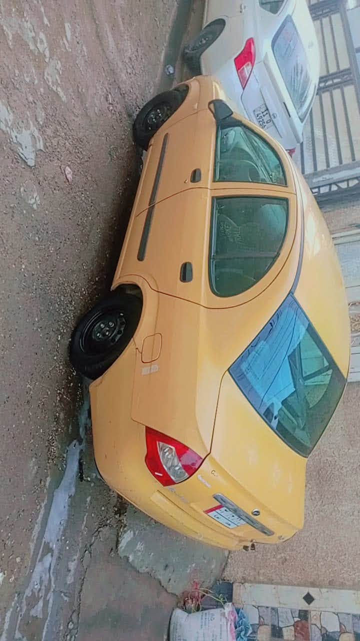 سلام عليكم سياره طيبه 2015 جواها تخم تاير محرك يرادله تجفيت تشتغل حاليا تبريد فقط غاز مطلوبه هيئه وغرامات ينزل من سعر ٢٥ مكان حي العامل للاتصال ***********
