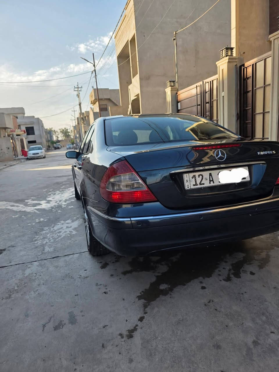 مرسيدس E200 موديل 2005
محرك اربعه سلندر كومبريسر

موصفات اليكانس فول ماعدا الفتحه

مكان السيارة الموصل

***********

السعر 115 ورقه
