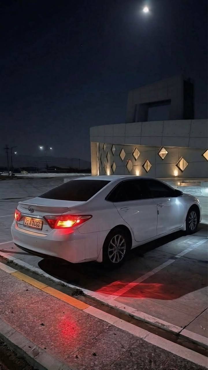 (مواسەفات GL)
✅١٢٣ هەزار کم ڕۆشتووە
✅کامل سێرڤسی شلەمەنیەکانی بۆ کراوە
✅ڕەقەم سلێمانی سەنەوی تا ٢٠٢٨ تازەیە
✅دەعامی بۆ دەعامی مەسرەفی تیا نیە 
📦٢ سویچی شەریکەی لەگەڵە 
📦گاعی ڕانەخراوە

سۆنەرەکەی دانراوە 
پەڵەیەک ساردی هەیە و کارتێک هەنێ چاڵی سەقفەکەی هەیە 

هەموو شتێکم نوسیووە موشتەریت تەلەفون بکە لەخزمەتام.

***********

١٦٩ وەرەقەو معامەلەیەکی زۆر زۆر کەم حلبجة, السليمانية
