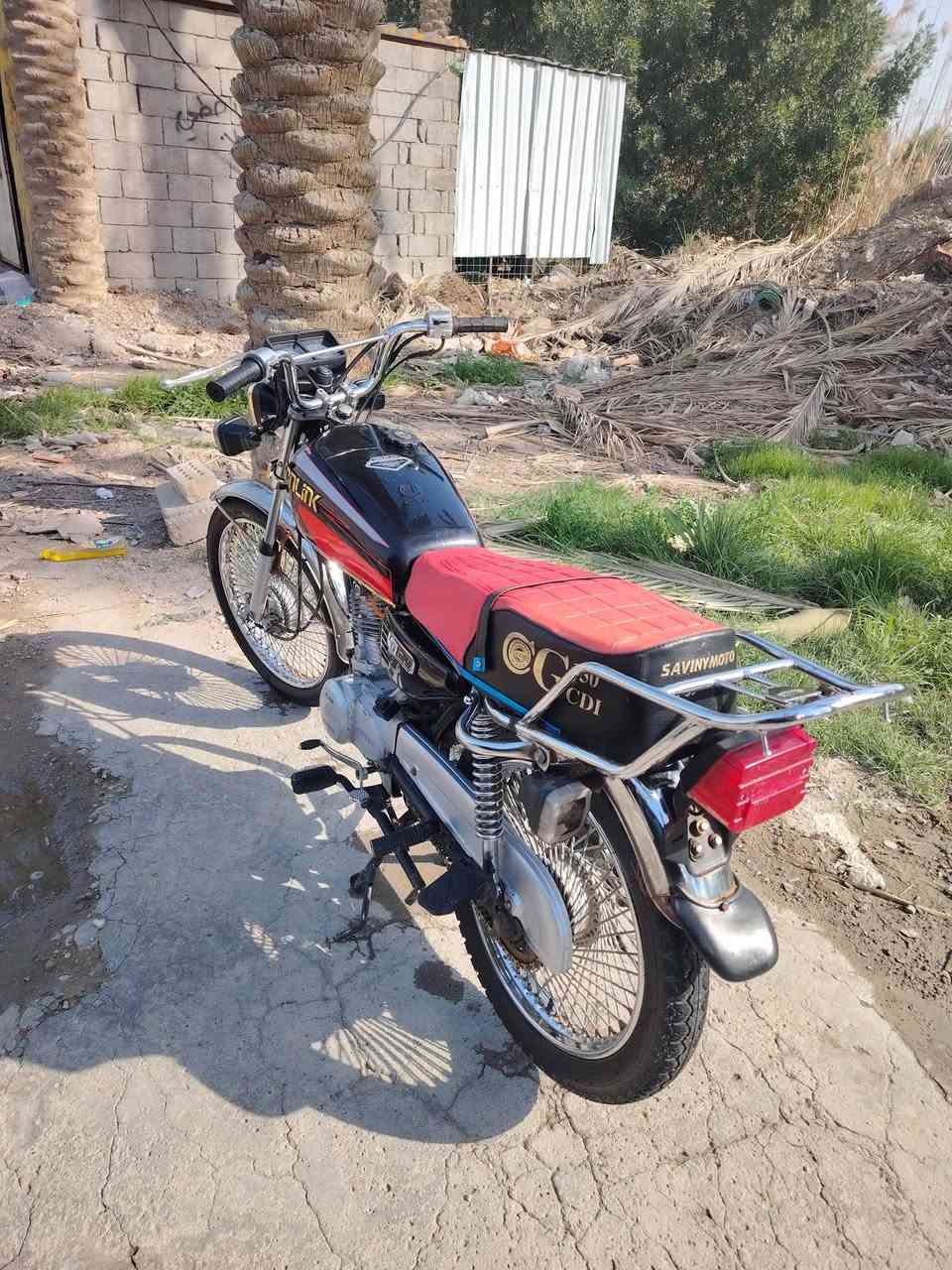 السلام عليكم تايكر 19 للبيع سعرها 375 وبيها مجال مكاني حله محاويل اتصل ***********
