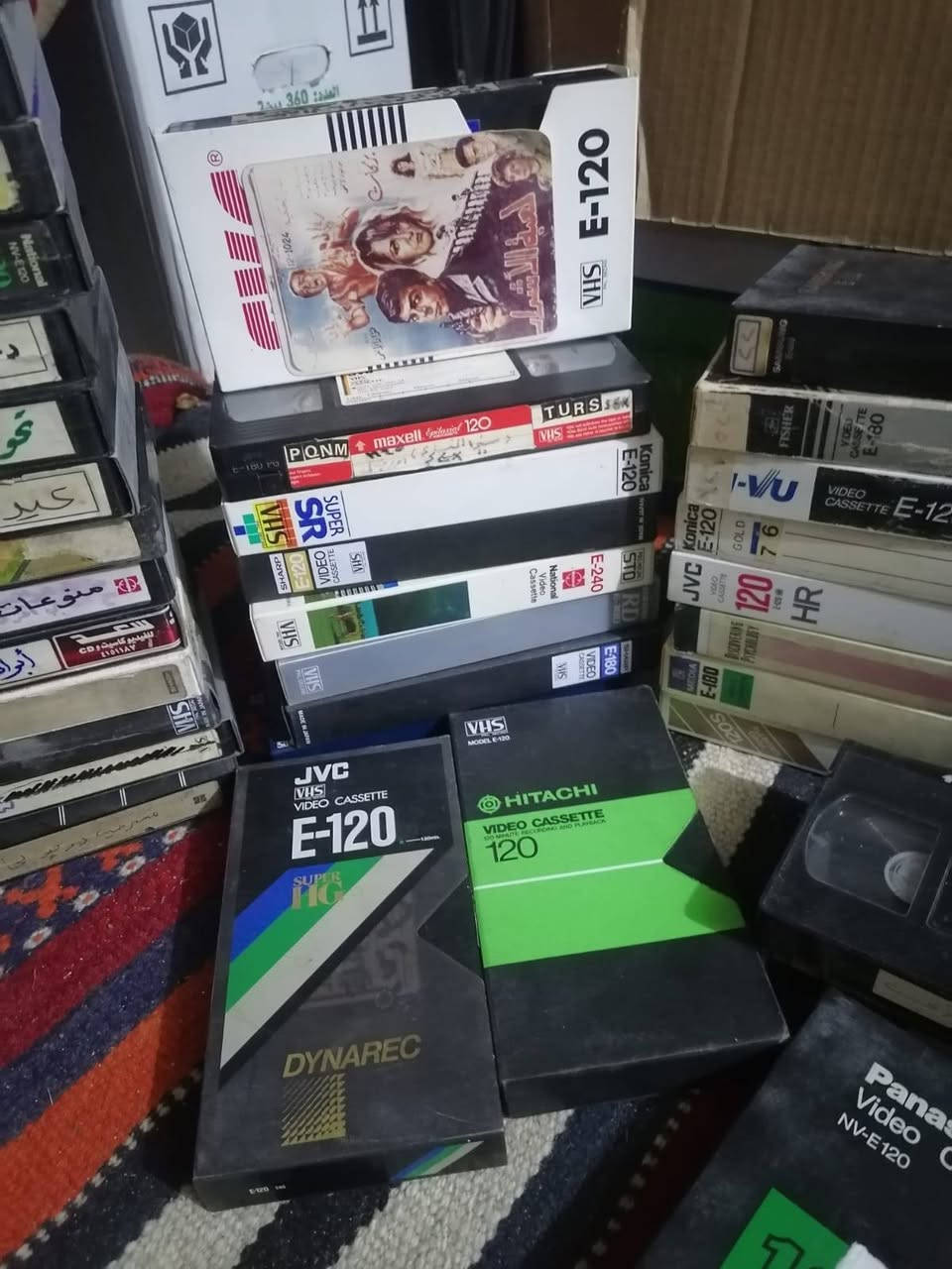 ١٠٢ كاسيت فيديو vhs
مشكل هندي عربي تركي اجنبي كما في الصور ..
١٥٠ مع التوصيل 
للحجز والاستفسار مراسلة الصفحه


**إذا كنت صاحب هذا الإعلان وتريد حذفه لأي سبب، رجاءا أرسل رسالة إلى الدعم الفني**