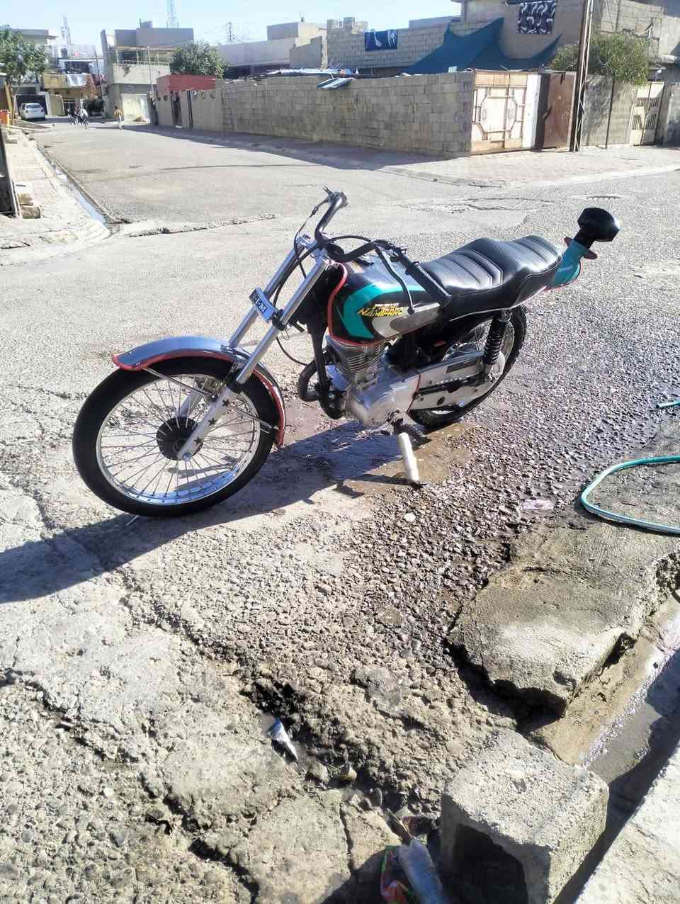 السلام عليكم دراجه للبيع رابيدو 2025 شاصي رفيع 2016 دراجه كامله مكمله كل عيب ما بيه سعر 575 مكان كركوك حي حجاج شراي اتصل عل رقم ***********

