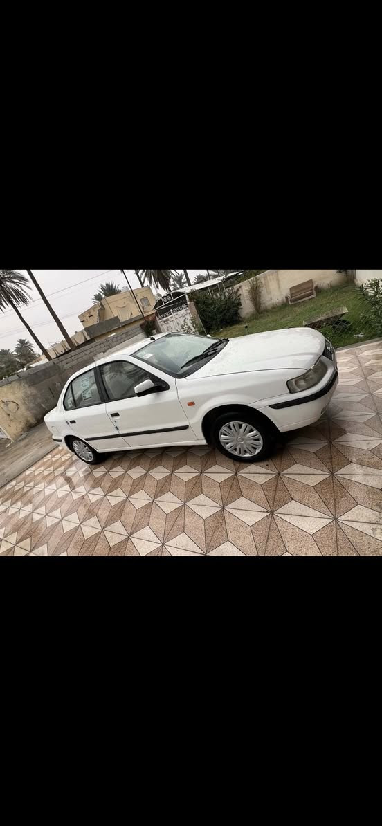 السلام عليكم 

سمند موديل 2011رقم بغداد سنويه 2028مصفرها غرامات 

السياره مكفوله لا صبغ او لا تبديل او لا ضربه فقط دواير خلفيه 

مكينه او كير مكفولات حداديه جديده  تخم تاير مكان السياره 

بابل السعر 48او بيها مجال رقم الهاتف ***********
