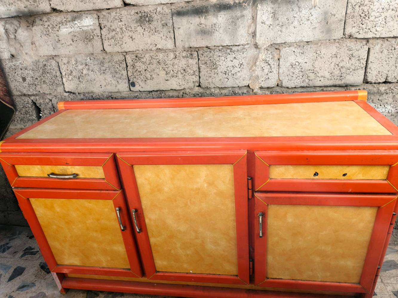 بغداد المدائن يوجد خدمه توصيل بكروه داخل بغداد فقط 