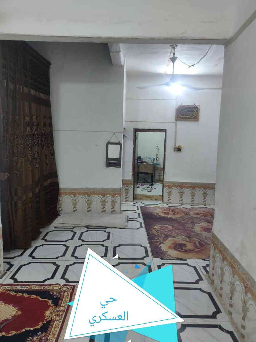 بيت طابو صرف للبيع 
الموقع :الحي العسكري-شارع الاطفاء
المساحة :200م
المحتويات: غرفتين+صالة +ومطبخ +وصحيات +ديوانية 
نوع البناء بلوك + سقف عگاده /الديوانية سندويج
السعر :  56 وبي مجال 
للاستفسار ***********
متوفر واتساب وماسنجر
