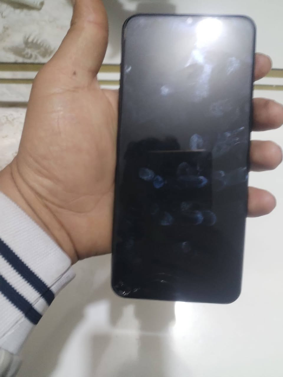 السلام عليكم
تلفون اوبو oppo  A785Gشخط مابي وكع مني وهذا الفطر بلشاشه
ذاكرته 256 
نضافته 100/ 100 
سيمكارتات 2 
صوته حيل عالي
وكامرته كلش حلوه سعره 100 الف مستعجل ع بيعته
رقمي ***********  ومتواجد خاص مفتوح وكل الهلا
