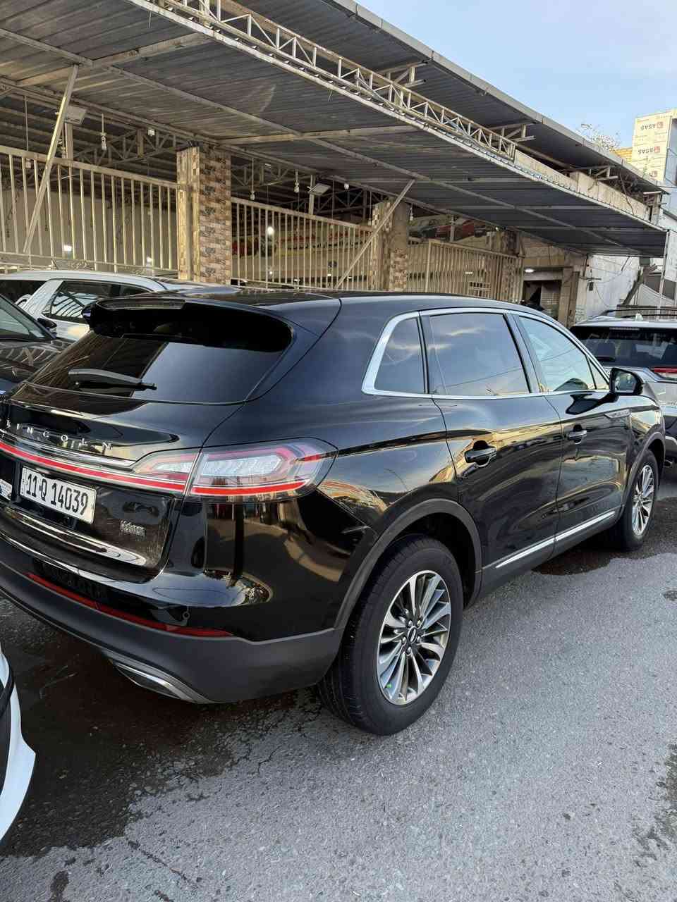 العلامة الفاخره من فورد
لينكولن نوتيلوس 2022 بيع او مراوس
مواصفات السياره /
بنوراما ، لايت زنون متحرك ذكي ، كشنات جلد كهربائيه ، تبريد و تدفئه (كشنات و ستيرن )، تبريد قطعتين ، صندوق كهربائي ، انارة ترحيب داخليه و خارجيه متغيرة الالوان ، شاحن لاسلكي 2 ، رادار امامي جانبي خلفي ، تحديد مسار ، قياده ذاتيه ، كروز سرعه ، تشغيل عن بعد ، 5 بصمات ، سحب امامي و 4*4 ، مري شفط ، الخ...
حجم المكينه 2000T
حادث السياره سطحي بدون لغد او شاصي 
حافه البند و جاملغ و باب
 رقم بغداد دولي 
السياره ماشيه 42km السعر 190 الاتصال ***********
