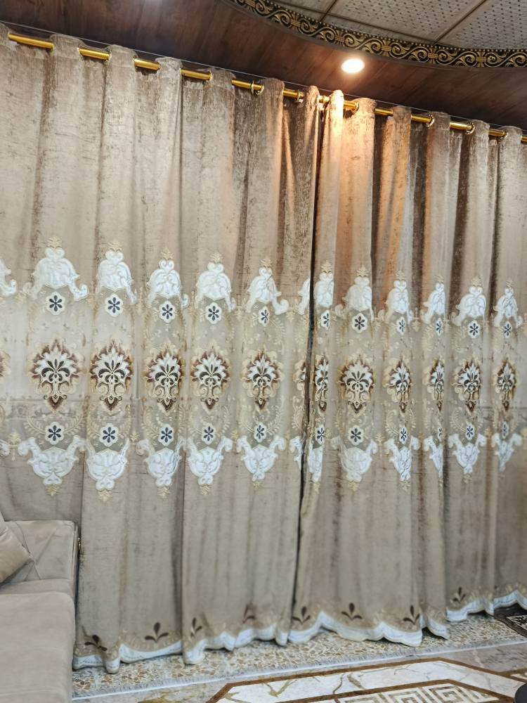 المبردة جديده ب١٥٠
الجربايه هي وفراشه ب٥٠ 
البرده خمسه امتار العرض والطول تلاثه ب٥٠ النجف, العراق


**إذا كنت صاحب هذا الإعلان وتريد حذفه لأي سبب، رجاءا أرسل رسالة إلى الدعم الفني**