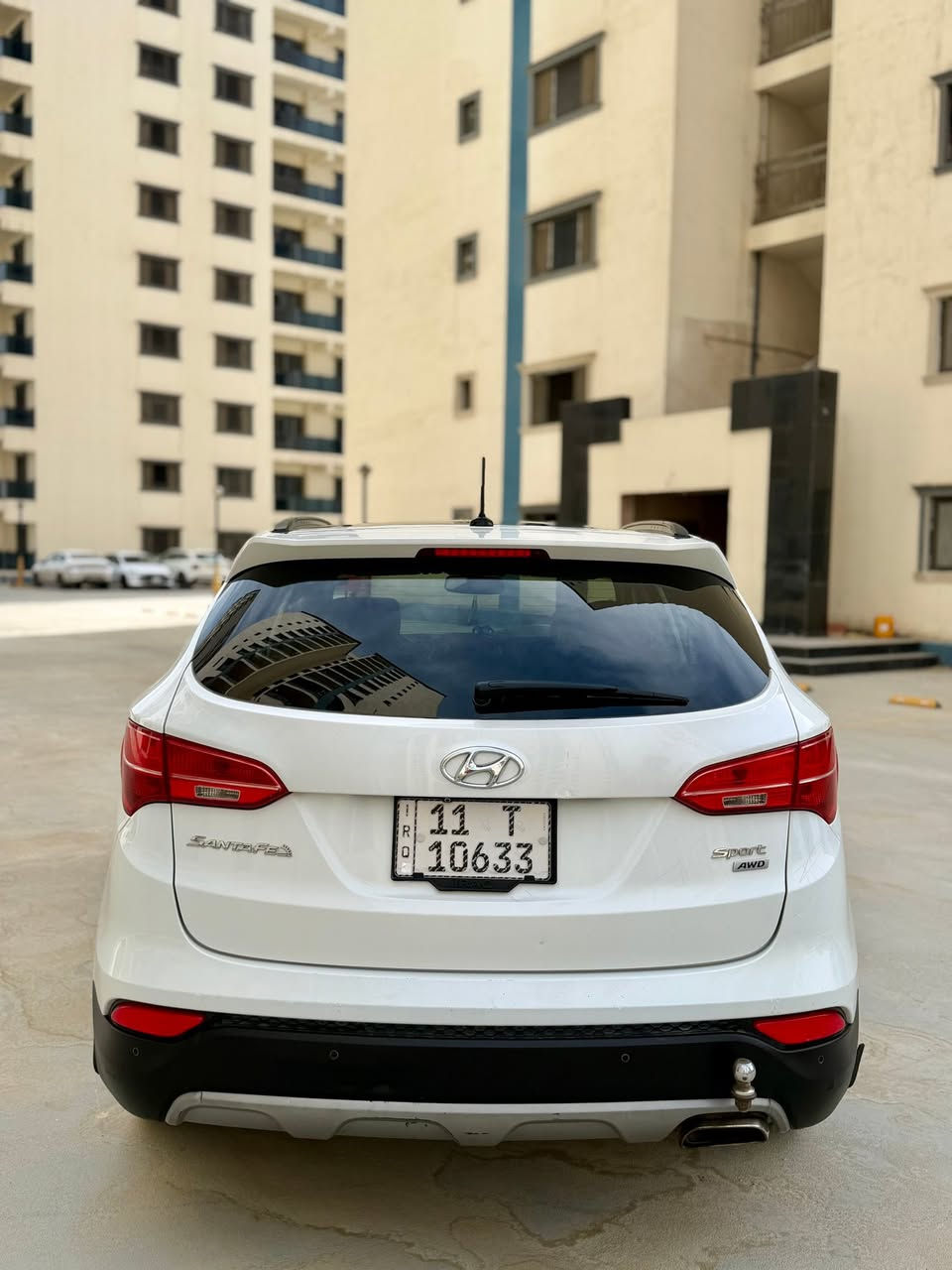 السلام عليكم
للبيع سنتافي امريكي فول مواصفات 2015 
 ٤ سلندرGDI AWD Sport عليها برمجه دوانز
بانوراما بصمه تشغيل+بصمتين ابواب اماميه + دخول ذكي
كشنات كهرباء +جلد تدفئه + خزن ميموري + الاماميه مساج
رادار جانبي + اشاير بالمري + مري قلاب + بردات بلادي
لد نهاري + حساسات اماميه وخلفيه + صندوك كهربائي 
4 وضعيات ستيرن (ايكو نورمال كونفرت سبورت)
تبريد مناخين منفصل + قطعتين + سستم سماعات
تحكم ستيرن جهتين + كامره بلادي + شاشه كبيره
السياره حادث امريكا خفيف بنيد صبغ وتبديل دعاميه ومازدات 
12 ايرباك كشنات وتكم وبرده ودشبول 
ايرباك ستيرن طاك 
رقم الجديد سنويه جديده
السعر 125 وبيها مجال بسيط للشراي
 مكان السيارة البلديات 
***********
موجود واتساب
