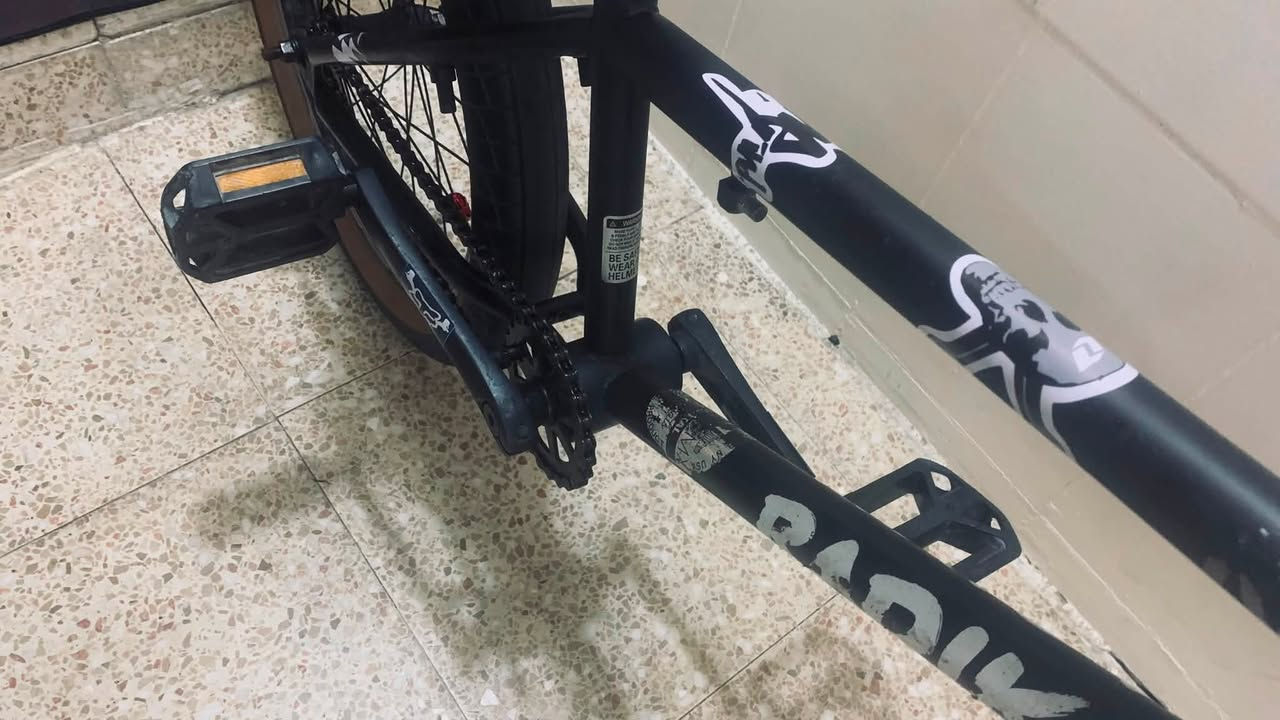 BMX فئه متوسطه لل مبدئين سعره 150 لل تواصل ***********
