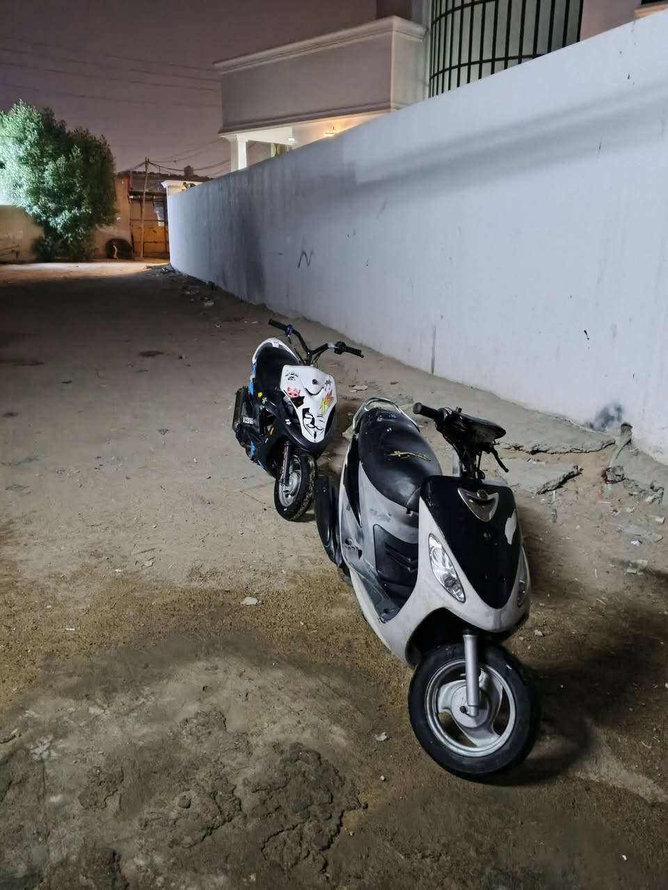 مراوس بتلفون ايفون يهي تعجبك مكاني بصره***********
