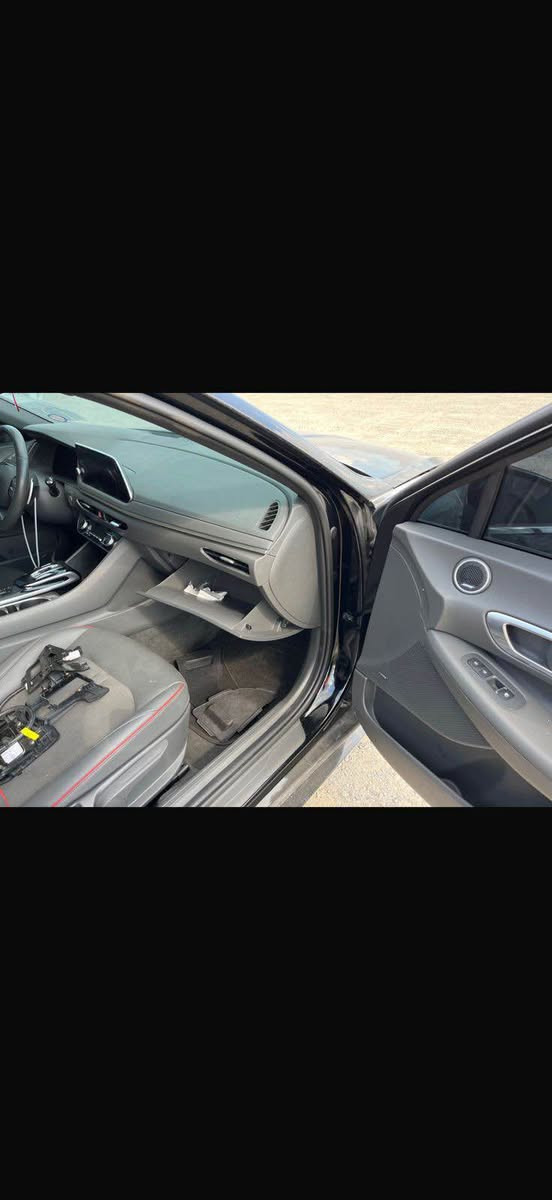 السلام عليكم سوناتا 2023
السياره داخله تقرير سرقه
مكاني بصره
السياره فول مزوعه بانوراما
*********** البصرة, العراق
