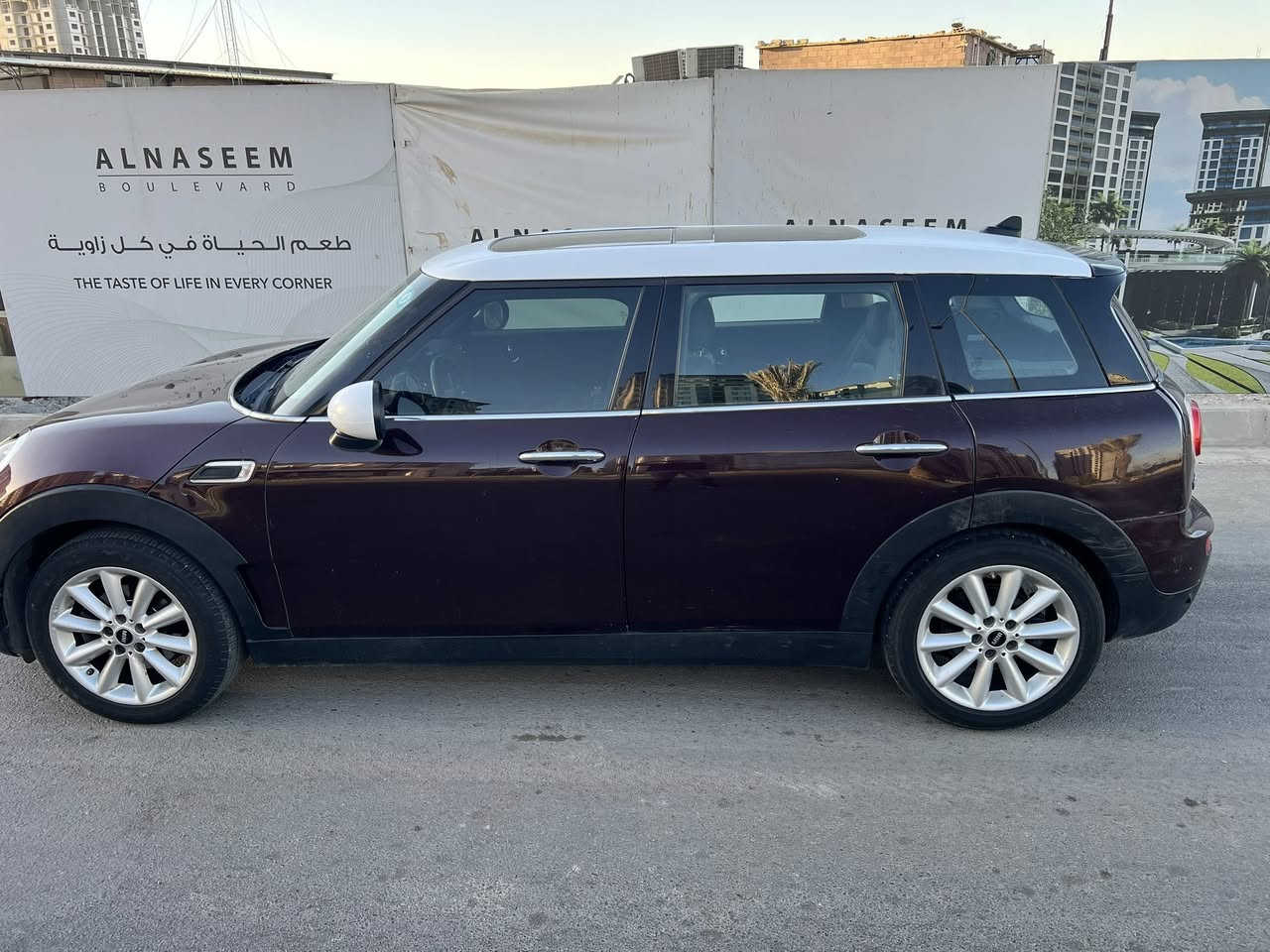 مني كوبر كلوب مان 2018 فول مواصفات حادثها خلفي ماشية 57 الف جديدة سيارة مكان سيارة بغداد اليرموك 
السعر  110 قفل 
***********
