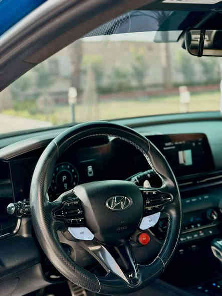 ‎السلام عليكم ورحمه الله وبركاته 

للـي يدور سريع ورخـيص ونضيف يمكن هاي أنضف وحدة بهل سعر💙.

‎❤️‍🔥الوحش الكوري❤️‍🔥

💙Hyundai Elentra N 2023💙
🩵 بيـــع فقط بدون مراوس 🩵.
مواصفات الـ N المعـروفة:
‎محرك 2000 تيربو 
‎فتحه سقف 
‎تحكمات ستيرن 
‎❤️‍🔥كشنات ريكارو حضن مختومة N
‎علامه N ضوئيه
‎بصمة
‎شاشه متصلة 
‎خمس انضمه قياده 
‎ايكو 
‎نورمل 
‎سبورت 
‎وال N سبورت بلاس 
‎والدكمه ال BOG تزيد 20 حصان لمده 20 ثانيه 289 حصان 
‎.السياره ماشيه 27 الف مايل حقيقي بدون اي تلاعب بالعداد 

‎لون الازرق او الچويتي المميز 💙
‎وقبل ١٠ ايام طلعت من مركز البولش يعني السيارة بدون قطرة مصرف شغل واطلع وين متريد❤️‍🔥.

‎صور الحادث مرفقه بالمنشور السياره اي ضربه بالبچم او بداخل البچم مابيها
‎ (قطعتين صبغ + بابتين بارد 
‎كلش بسيط فقطططط) 

السعر ‼️ علق بتم يجيك السعر بالخاص ‼️

‎للاستفسار:
‎*********** واتساب + اتصال
‎مكان السياره بغداد العامرية
