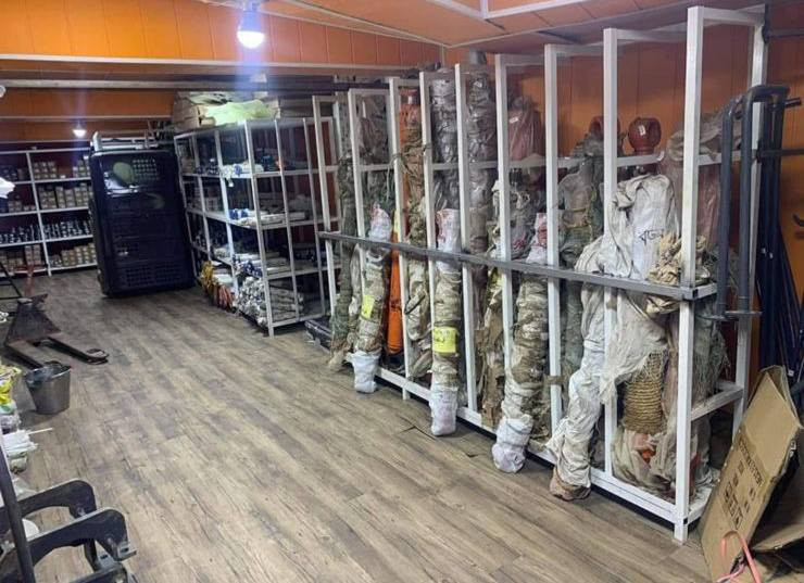 القصواء لتجارة جميع ادوات الهيتاشي 
العنوان: بغداد الكرادة ساحه62 مجاور مصرف الثقة
لتواصل:***********
ملاحظة:يتوفر لدينا خدمه توصيل لجميع المحافظات
