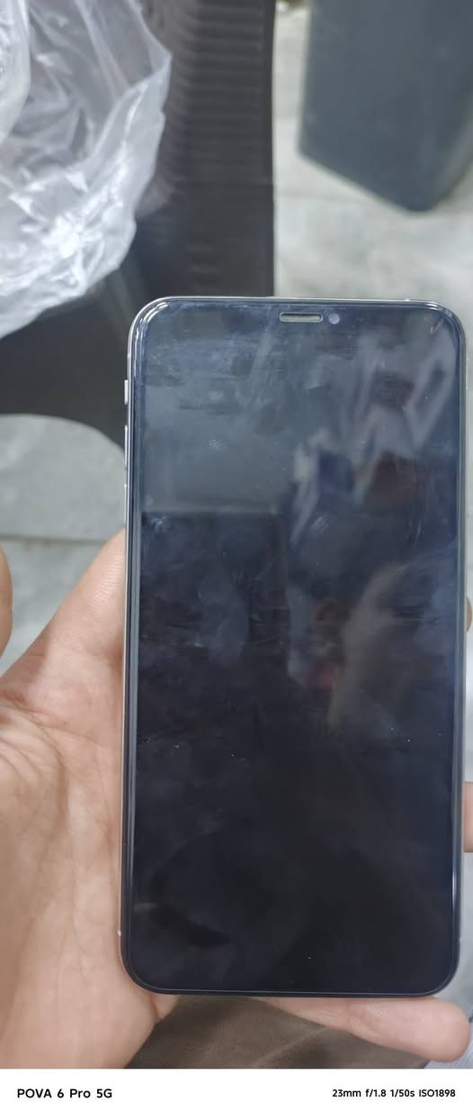 اكس ماكس ذاكره 64 بطاريه 100 فيس ايدي واقف ضهر كدام العين كامرات وكع مني ووكفن مرات يشتغلن مرات لا فلاش هم ميشتغل  شاشه بيه طبع مثل ماموضح بس مماثره نهائيه والباقي شغال سيم شغال صوت مابي شيء  سعر80 وبي مجال لتكسر بي او مراوس مكام ايمن


**إذا كنت صاحب هذا الإعلان وتريد حذفه لأي سبب، رجاءا أرسل رسالة إلى الدعم الفني**