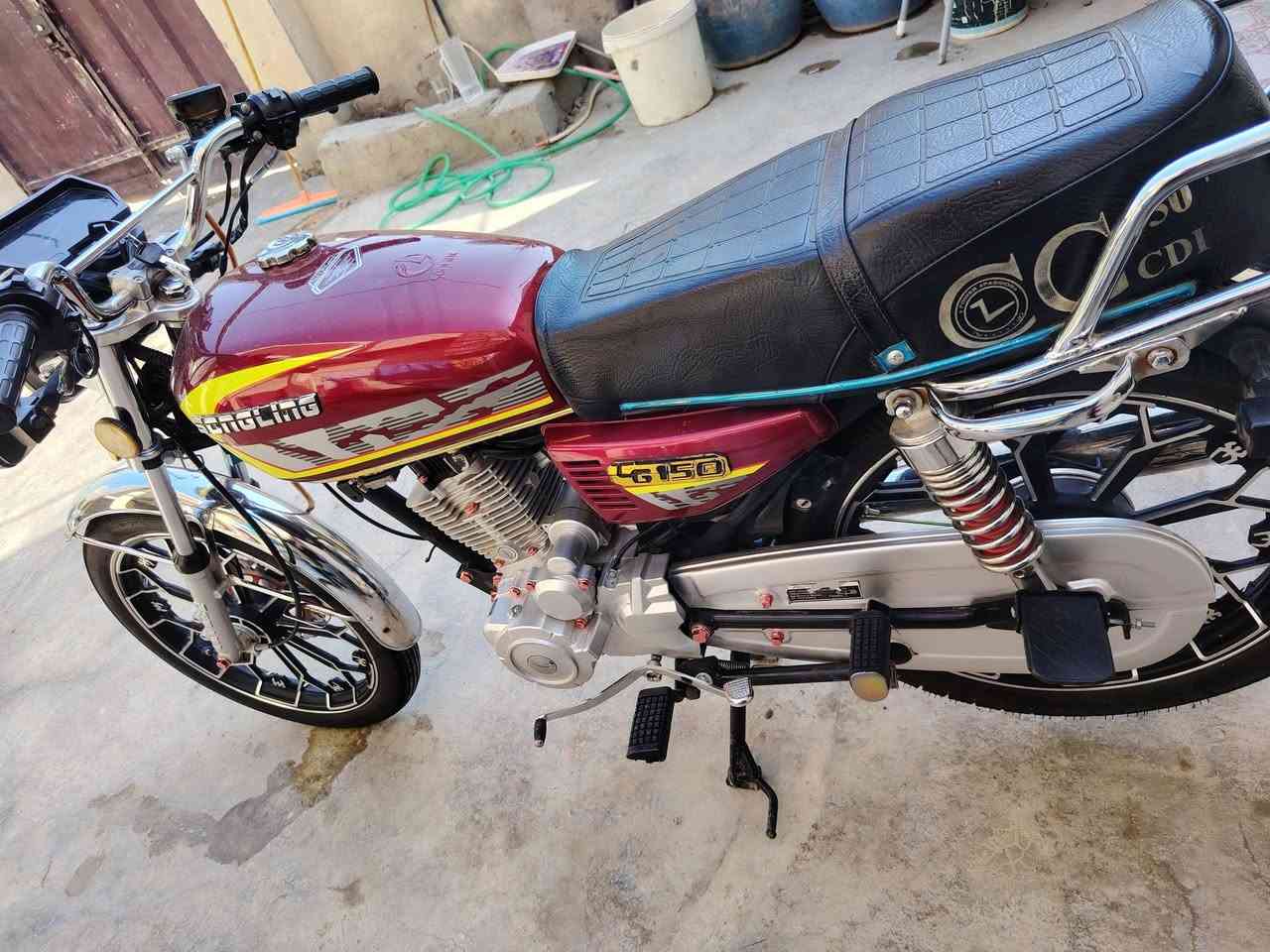 اسلام عليكم دراجه سيفان 2024كفاله عامه دراجه ماشيه 6الف فقط بعدها كارتون مكفوله من كل عيب كهربايات كامله كل نقص وعيب مابيهه تجي تفحص وشوف أوراق كامله سويجات ثنين دراجه سبانه مامدود السعر 700بيهه شي بسيط حك جيتك اتصال ***********مكاني بعقوبه المفرك
