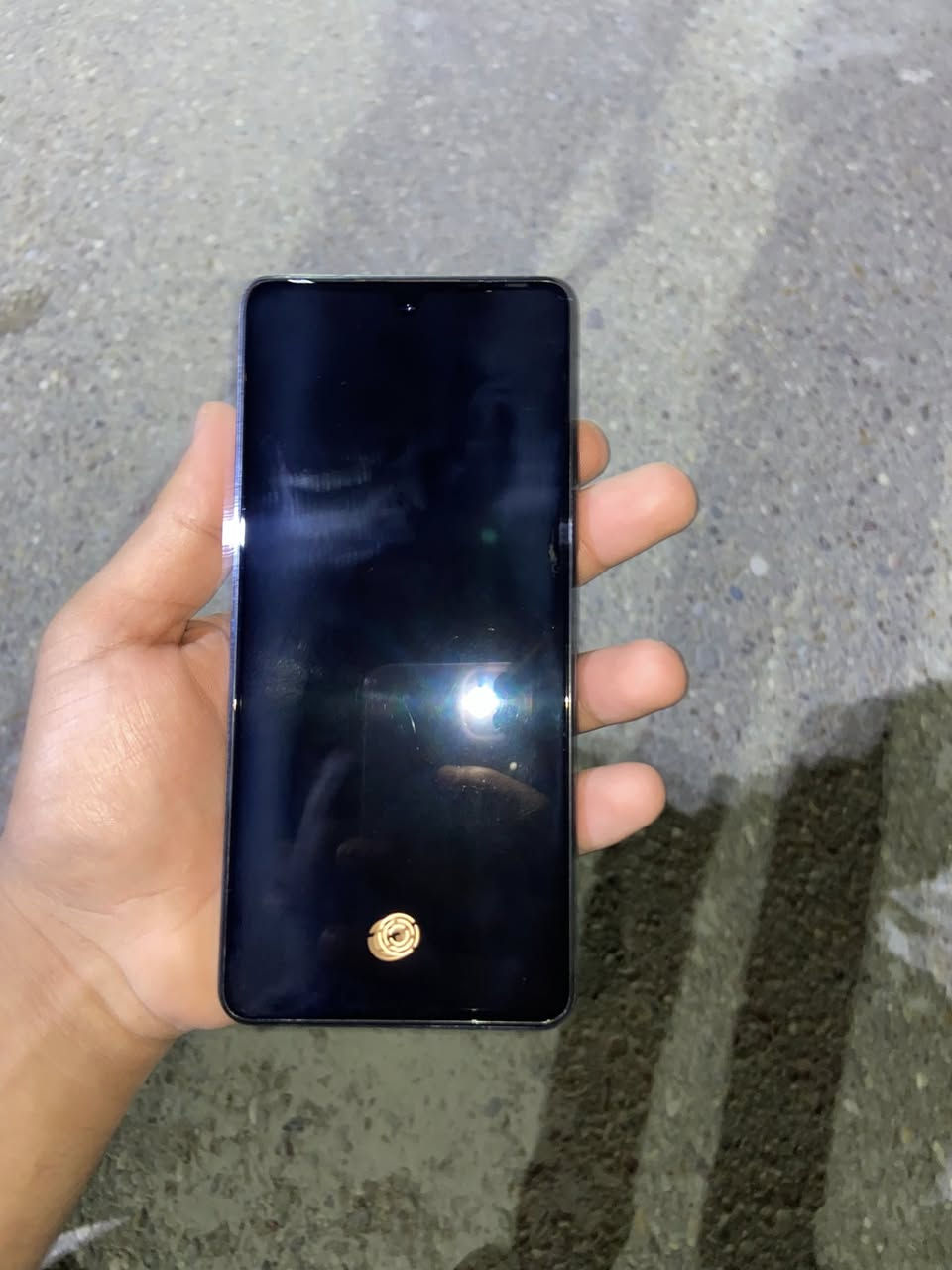 السلام عليكم
للمراوس جهاز تكنو كامون 20 pro 
 ذاكرة 256
عشوائية 16
شاشه 120 هرتز أمولد
بطارية 5000
كامرة 64 تصوير 2k
جهاز نضيف ممبدل بي اي شي 
للمراوس بأيفون أو أندرويد إذا اقوة انطي فرق بسيط 
مكان أبو غريب .


**إذا كنت صاحب هذا الإعلان وتريد حذفه لأي سبب، رجاءا أرسل رسالة إلى الدعم الفني**