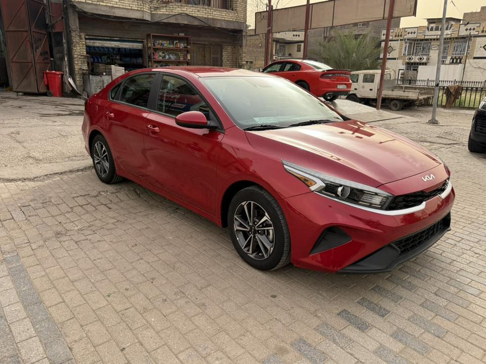 فورتي 2024 دخول جديد بدون رقم
محرك دوش 2000
السيارة جاهزة بدون نقص
كامرة خلفية
رادار امامي
اشاير بالمري
ويل كب بلاد 
مود درايف
مانع انزلاغ
تنبية خروج من المسار
تحكم ستيرن
شاشة اعطال

حادث السيارة دعامية فقط ومبدله اصلية تفصيخ ومصبوغه 

عنوان : بغداد
للاستفسار  ***********
