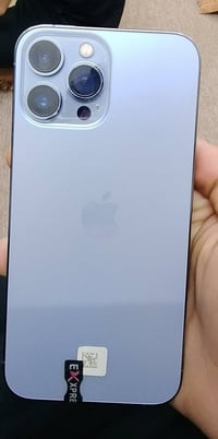 آيفون ١٣ برو ماكس • ٢٥٦ • الموصل الايسر