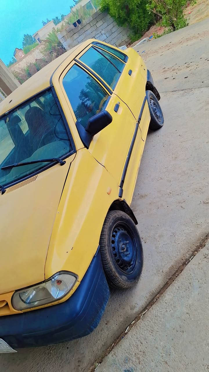 سلام عليكم شباب من رخصت مدير الكروب سايبا موديل ١٢
سياره كير محرك مكفول تبريد وتتفة شغاله 

تخم تاير جديد فيتبام جديد سياره بيه جاملغ بدل 

وجارده ابيع كوم حديد تجي شوفه تعجيك اهلن وسهلان 

ما تعجبك اكو هواي بل سوك نقصه بس كهربايت عارضه ٢٣ وبه مجال هاذ رقمي بي واتساب*********** مكان السياره بغداد
