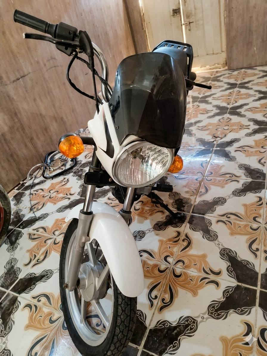 سلام عليكم  بوكسر  مديل 20نضيه وحلوه الدراجه مال جناي 
مكلف بل نشر وهاذ رقم الهاتف وتساب ***********/ والسعر ٧٥٠وبيه مجال حك الجيه مكاني بابل
