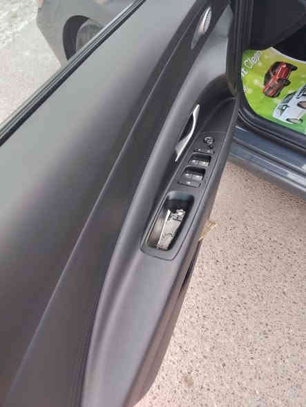 السلام عليكم ورحمة الله وبركاته

النترا موديل ٢٠٢٤ مواصفات السياره نص مواصفات رقم بغداد باسمي كبل احولك الحادث مالته يخبل او تكدر دكول اكلين لان هيه بدون حادث وبدون ايرباك والسياره شوفت عينكم واني خادم رقم الهاتف ***********
السعر ١٨٠ ورقه وبيه مجال بسيط ♥️
