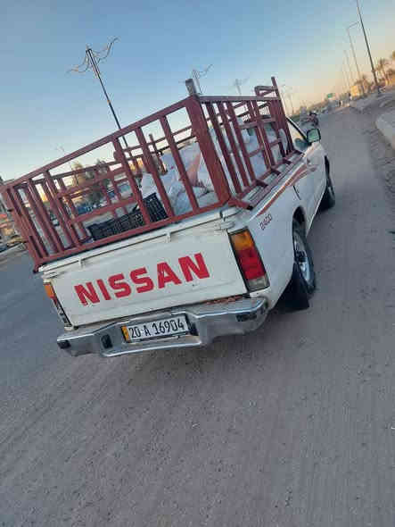 مديل ٢٠٠٢ بسمي تحويل ثاني يوم سعر ٧٠ بيها مجال مكان ديالئ مكفوله من ظربه ومعجون ***********
