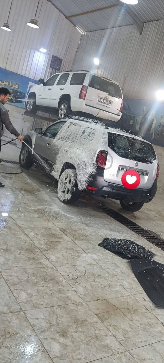رينو داستر موديل ٢٠١٨ مكفولة جديدة مال بيت  مكينة 2000 رقم بغداد
السعر ٩٨ بي مجال قليل 
رقم تليفون  ***********
