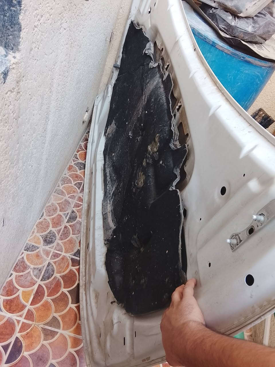 سلام عليكم اخوان غراض هذن للبيع
 وابيع بيش مايفيدكم 
بنيد گراند شيروكي بلادي موديل 19 بي فطر بسيط بمقدمته 
دواسات بلادي زوج 
تظليل كامل مع الجامه الخلفيه أخذته ب100 بيش يفيد ابيعه 
فريم ممه مال جيب بزون 
شباك دعاميه مال بزون لون اسود تخم كامل 
توصيل موجود مكاني ميسان 

*********** للاتصال او تواصل
