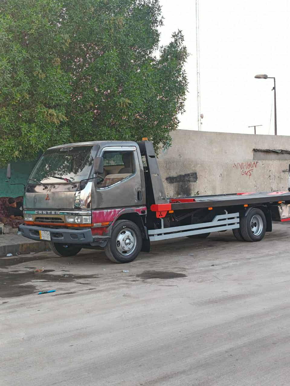 كرين للبيع كنتر بزون سطحية موديل1994 مكينة 110 سبعة كير السعر 150 وبيهة مجال
عنوان بغداد***********
