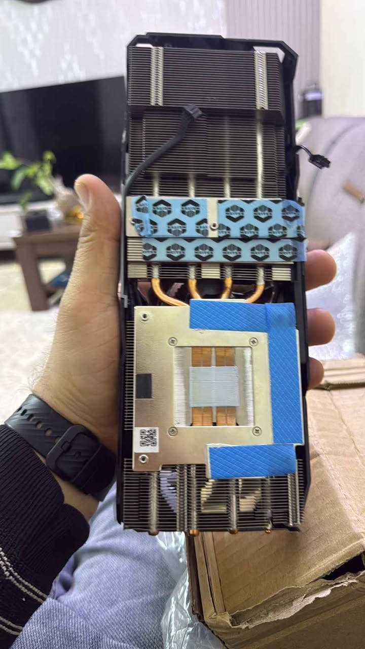 فێنکەرەوەی کرافیک کارت تازەو بەکارنەهاتو
فنات التبرید کارت الشاشة جدید بالوك السليمانية, العراق


**إذا كنت صاحب هذا الإعلان وتريد حذفه لأي سبب، رجاءا أرسل رسالة إلى الدعم الفني**