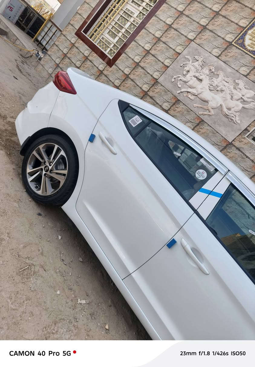 النترا للبيع  18 أمريكي محرك 2000دوش
رقم ذي قار  ماشيه 120  جاهزة 
تبريد ثلج شرط حداده فول تخم تاير
مكينه شرط لا تنقيص لا تبخير لا مفتوحه
بيها بنيد مبدل وجاملاقات أمامي صبغ جزء مو كلهن  وبيها مكانات صبغ القبق جنطه 
ودوسات بيهن صبغ سياره مال جناي حيل نازكه وجديده بيها تعمير كلش بسيط بداية برانكيت حادث أمريكا 
السعر 113وبيها مجال بسيط
مكاني الشطره تصل ***********
