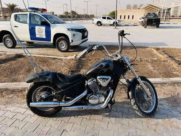 سلام عليكم ستد 400 رقم نجف سنويه ب اسمي وباقي بس لوحه سعر ١٢ مكاني نجف موبايل ***********
