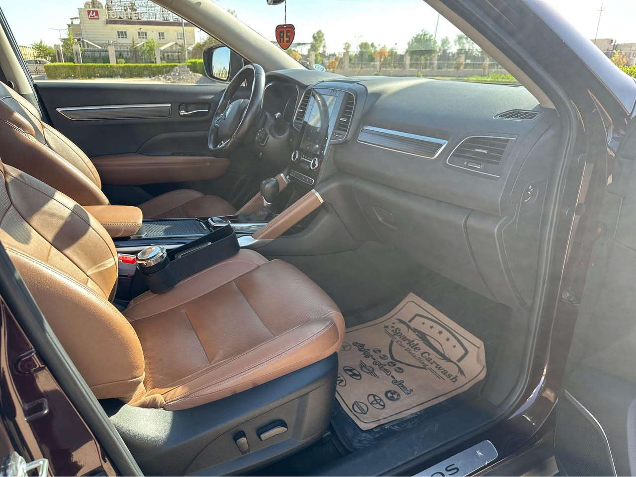 رينو كوليوس 2023 استلام شركة رينو اربيل فول مواصفات شاشه gps
ئة ندرؤيد بانؤراما مقاعد جلد وتدفئة وكهرباء فورويل ويل حجم 19
جميع الأضائات Led حساسات ٣٦٠ اوتو بارك واتو هولد نظام ئيكو
صندوق
كهربائي حركة القدم عدد الركاب 5 اضائة محيطية اب ٦ الوان جام اوتو سيارة على ايدي صار سنتين محرك 2.5 تنفس طبيعي مو توربو كير اوتو وعادي بريك كهربائي سيارة ماشية 46الف كيلومتر كلين مكان السيارة
اربيل ورقم اربيل
[hidden information] واتساب موجود***********
سعر200 أربيل, العراق
