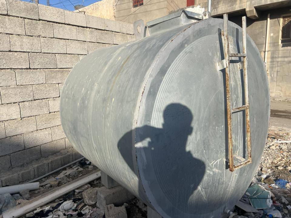 تانكي ٢٥٠٠ لتر للبيع استخدام قليل و خالي من زنجار سعره ١٧٥ الف ***********
