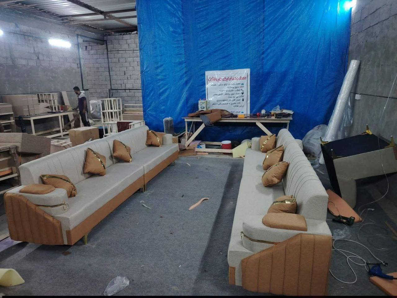 الدقه والامان  كل هذا وبأنسب الاسعار 🥳🥳🥳
 كوشات عدد 4هديه
شغل مضبوط مع ضمان سنه  
قماش قديفه جكور 
الهيكل چام روسي
الضهر  مضغوط
المقعد بلوك فقط 
رجل عظم عاج ورده ذهبي

قماش قديفه 
رجل عظم عاج. 10 مقاعد حسب طلب


**إذا كنت صاحب هذا الإعلان وتريد حذفه لأي سبب، رجاءا أرسل رسالة إلى الدعم الفني**