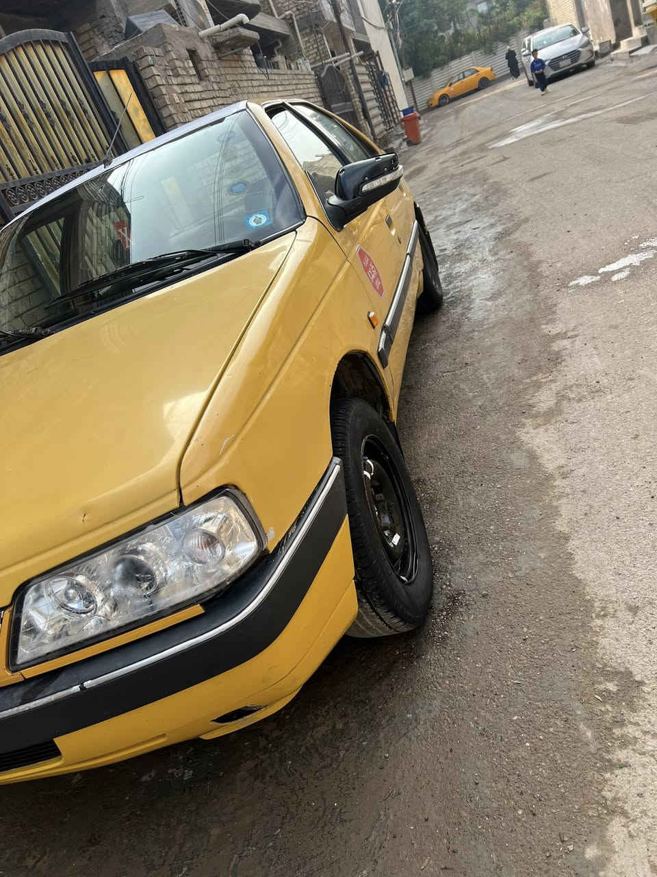 السلام عليكم مراوس فقط بخصوصي حسب القناعه سياره بيجو جي ال اكس 405 موديل 2010بغداد باسمي سنويه ل27 هزه جديده مصفره هيىه وغرامات كير محرك بحاله جيده تدفئه وتبريد كهرباىيات كله شغاله ريمونت شغال تايرات بحاله جيده صدر امامي خلفي  بيه ضربه اجاملغ الامامي جهه الايمن القماره بيه تصليح اثر خياس  مكانه بغداد الدوره السعر ب30 اتصل بلرقم *********** ابو وليد
