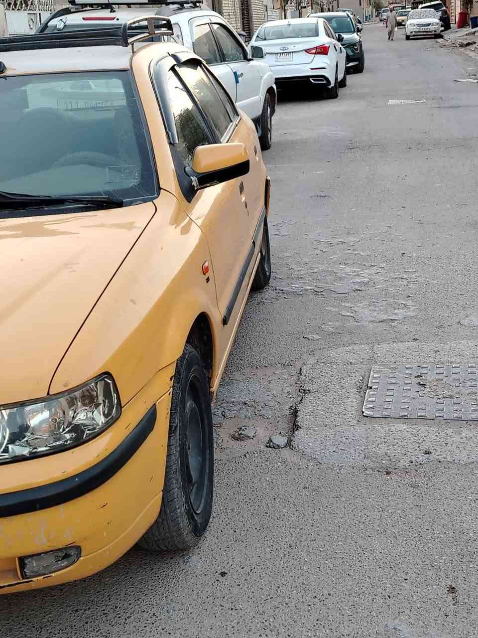 سمند موديل 2011 مكفولة من الصبغ والتبديل بيها ملاحظات بسيطة كير ومحرك خير من الله تبريد شغال جميع الكهربائيات شغالة 
العنوان بغداد الدورة 
السعر 37 ورقة
الاتصال على الرقم ***********
