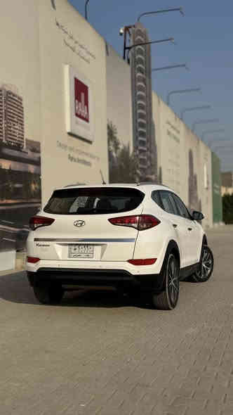 🚗 للبيع:  هيونداي توسان خليجي
📍 مكان السيارة: بغداد – الغزالية الكفاءات
📞 للتواصل ***********
💰 السعر: 168 ورقه – قابل للتفاوض
📊 المسافة المقطوعة: 175 الف  كم
🛠️ المحرك: 4 سلندر – 2000 cc

⚙️ المواصفات عاديه
شاشه و كامرا 
لد نهاري
مري شفط
تحكمات ستيرن 
نظام ايكو 
حساسات
مود درايف

⚠️
السياره بدون صبغ 
فقط بارد بالجاملغ و حافة البنيد بارد 
و مكشر الصبغ شوويه 
الجاملغ الخلفي بيه ضربه بسيطه بدون ما يوكع الصبغ ترجع بارد كل صور موجوده بيه تفاصيل

📌 تفاصيل إضافية:
• رقم السيارة: بغداد 
• باسم المالك تحويل مباشر
• لون السيارة: ابيض
    * حالة السيارة ممتازه
