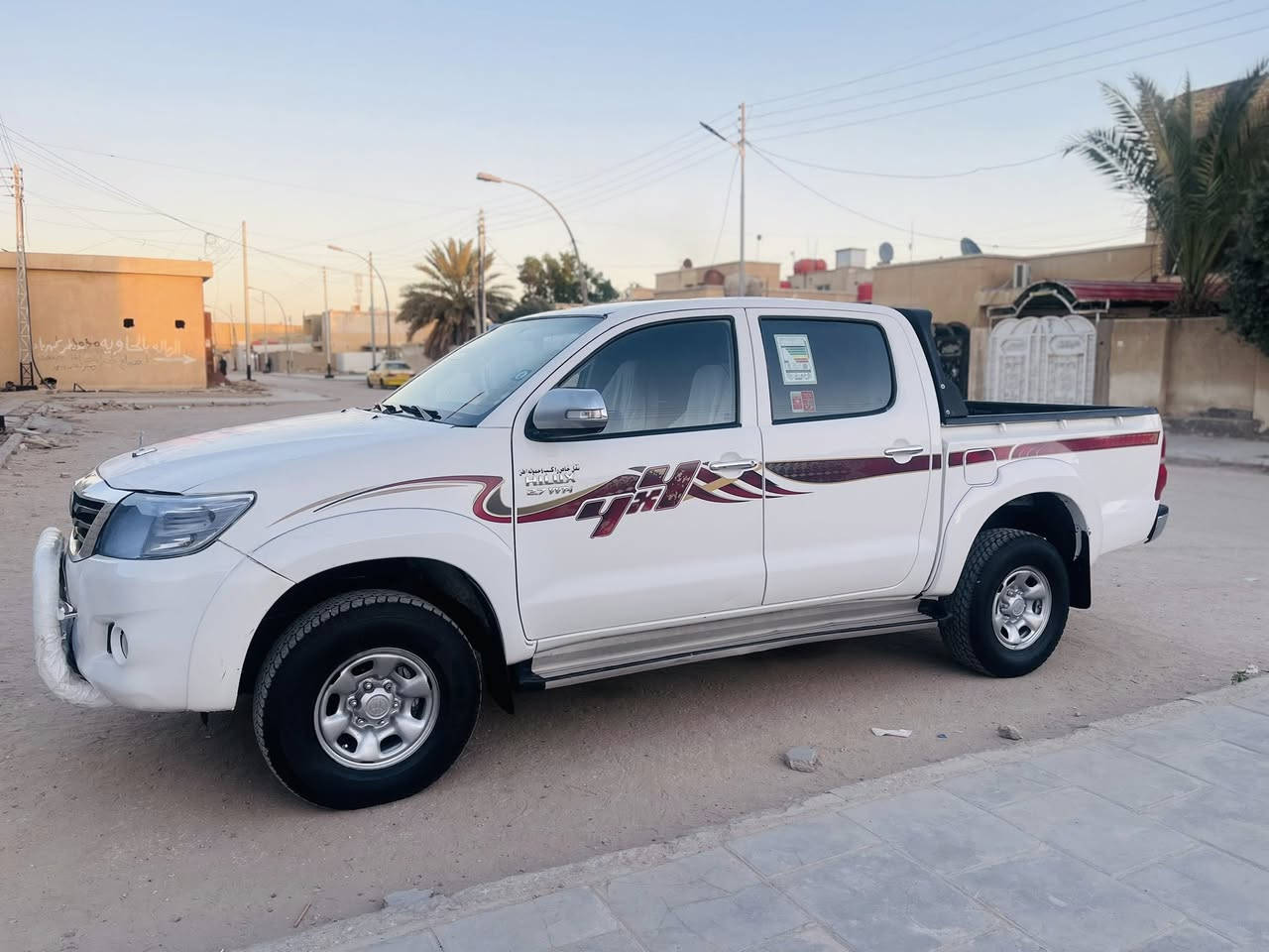 السلام عليكم بيكم فورويل 2013 اسعودي اوتماتيك رقم مثنى دولي بسمي تحويل ثاني يوم سياره جديده وجاهزه من كلشي مكينه كير تبريد حداديه تخم تاير ماعايزه شي سياره بيهه بنيد فقط والباقي كفاله السعر172 وبيهه مجال بصيط استفسار*********** عنوان سماوه مركز✅
