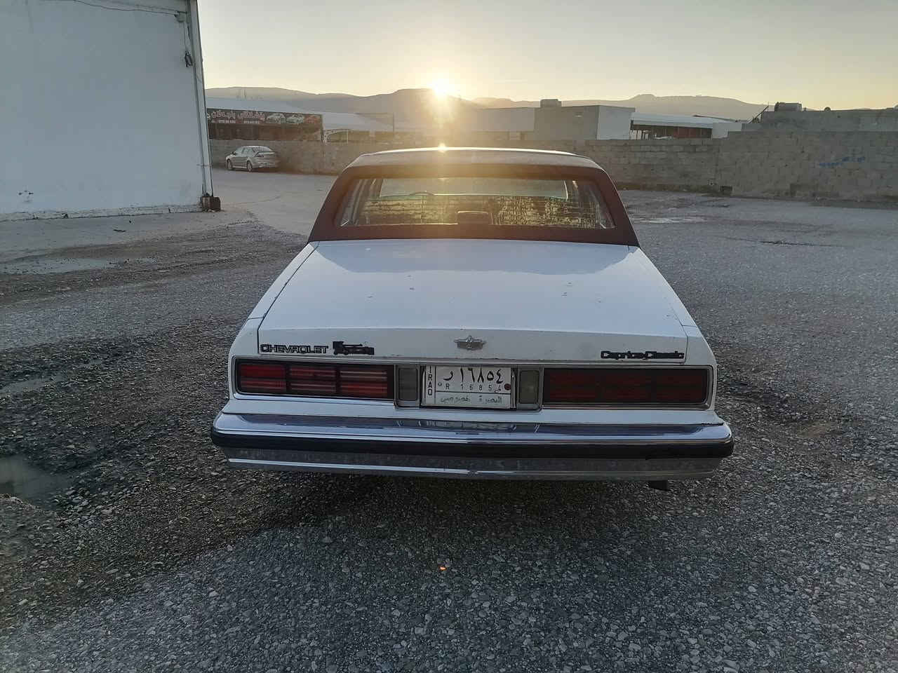 ***********
شۆفلێت کاپرس مۆدێل 1990 مەکینە بیلاد V8  گێڕ ئۆتۆماتیک ماشاءالله لەقۆت و هەستانی دوو جام کارەبا تەبرید سارد و گەرم بەشەرت کۆمپلێسەری تازە بۆ گۆڕدراوە سەنەوی پلاستیک مەشروع وەتەنی بەشەرتی ئەوەلیات سێعری 45گەڵا
