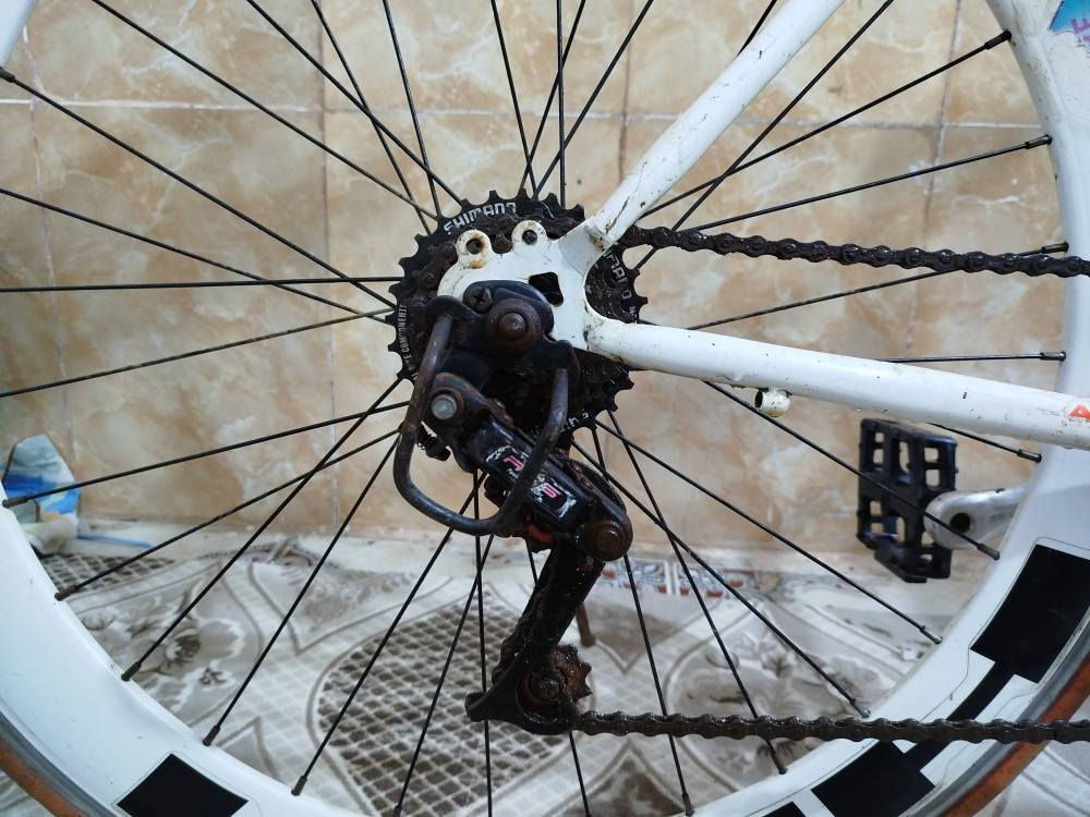 دراجه هوائيه 
نوع (سبنر)
بحاله ممتازه ناصرية, ذي قار


**إذا كنت صاحب هذا الإعلان وتريد حذفه لأي سبب، رجاءا أرسل رسالة إلى الدعم الفني**