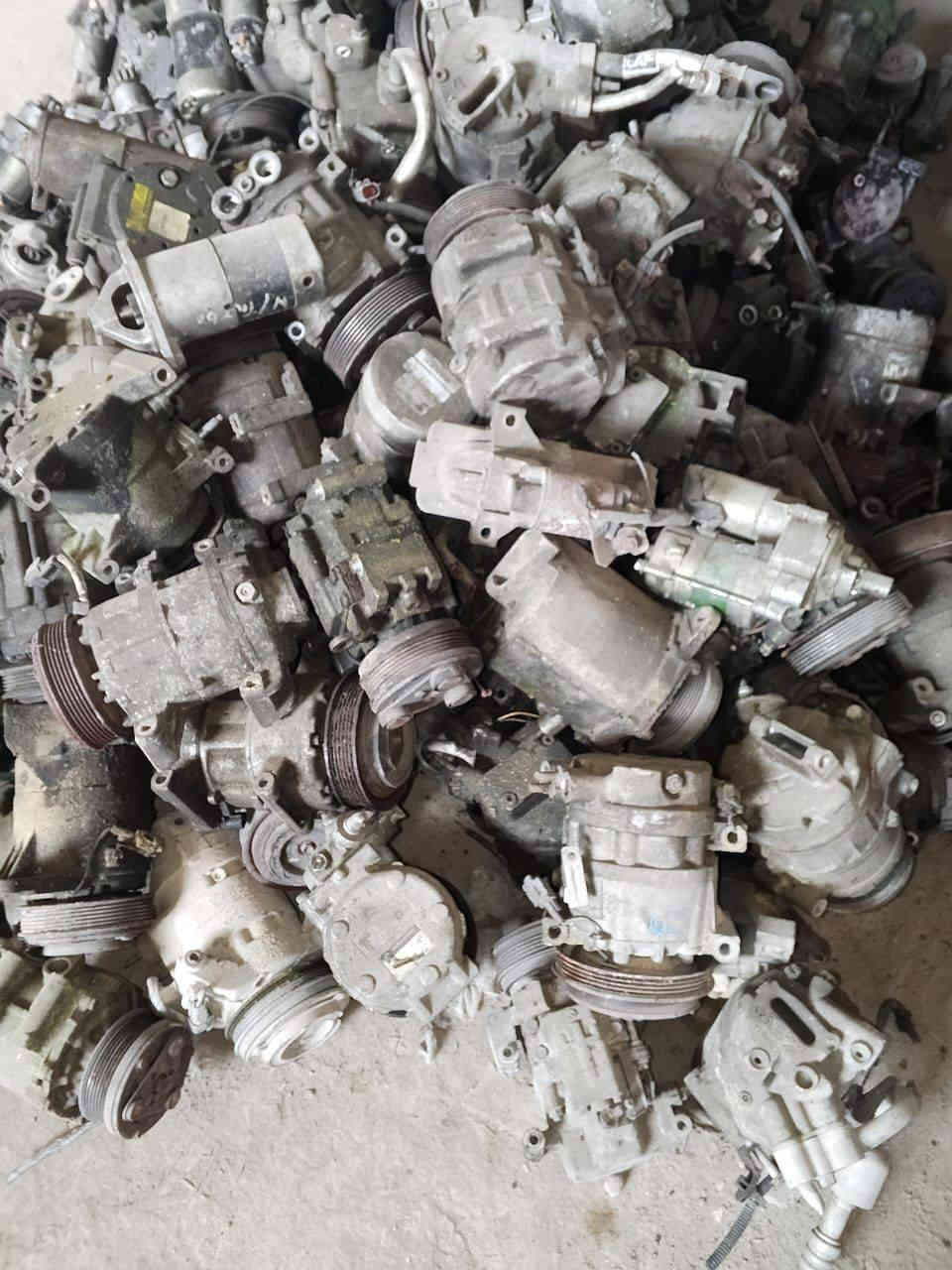 عروض_ يوم الخميس والجمعة فقط♡تخفيض الاسعار 😍
-كصة ماليبو 2015 كصة تباع جملة فقط ما عدي مفرد (كاملة مابيها نقص يعني سيارة تباع بشكل كصة 🤝🤝🌹
-كصة الانترة 2013/2014ايضا جملة كاملة 🤝🤝🌹
-كصة كية رندو 2010 ايضا جملة كاملة (كلين تايتل ما عدى الدعامية الامامية فقط) 🤝🤝🌹
-نيسان التيما 2012/2013/2014/2016 كاملات جملة 🤝🤝🌹
-ويلات اربعة تخم كامل كية وارد امريكي فول نضافة نع الاطارات 🔥🔥
-ويلات شوفرليت ماليبو وارد امريكي مع الاطارات نصافة فول 🔥🔥
-مكاين واقع حال نوع c4 عدد خمسة ما اعرف يشتغلاً او لا 🔥🔥
-فيول بمات انواع السيارات وارد امريكي جملة-مفرد فوق الخمسة جملة جواها مفرد عدد120 🔥🔥
-كميريسرات انواع السيارات كمية محدودة مفرد-جملة 🔥🔥
- داينمو انواع السيارات عدد خمسين مفرد-جملة 🔥🔥
-سلفات انواع السيارات عدد50 جملة-مفرد🔥🔥
@أبرز المعجبين #العراق #المحافضات #ادوات #سيارات #جملة #جملة #فقط
للتواصل: ***********
عنوان: النجف
