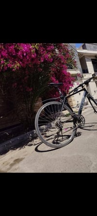 بايسكل رود c700 حجم 28 ماركة لويس كندي  جدا نظيف السعر قفل 350 الماشة ...