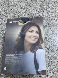 سماعات • إلكترونيات