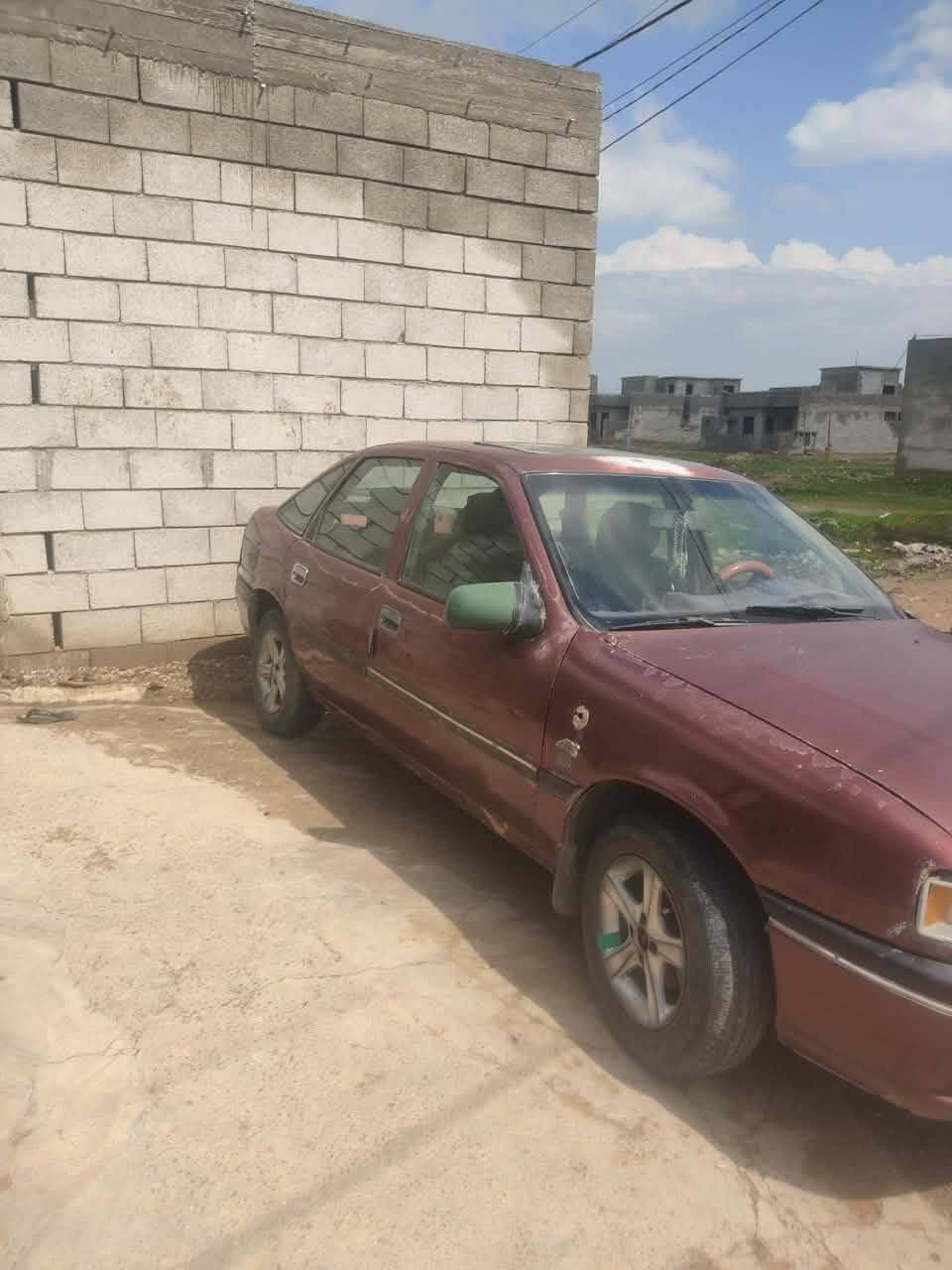 السلام عليكم ورحمة الله وبركاته
اوبل فكتره حجم 16
موديل 1992
رقم نينوئ ألماني سنويه خضره
شرط الوكاله والتحويل
المكينه والكير شرط 
السعر 35وبيها مجال
مكلف بل نشر
رقم صاحب السياره
***********
غير متواجد عل تواصل الاجتماعي
