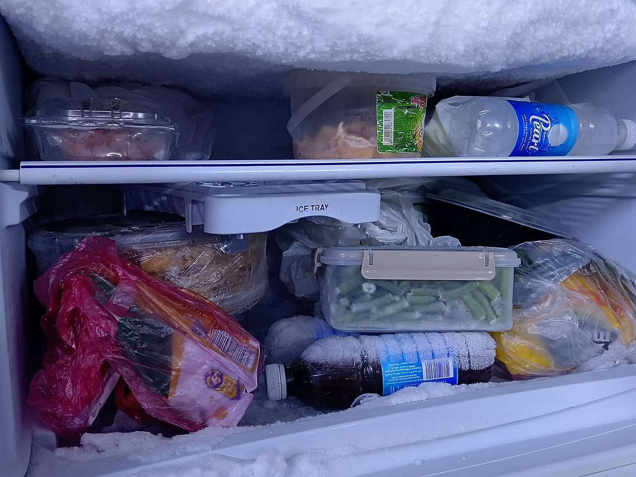 ثلاجه للبيع كونكورت مستعمله الماطور ممفتوح سعر 150لل استفسار *********** رقم او على الخاص
